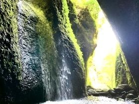 知る人ぞ知る絶景「シワガラの滝」