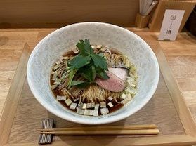 手揉み麺と細麺から選べるラーメン店「小麦そば   池」