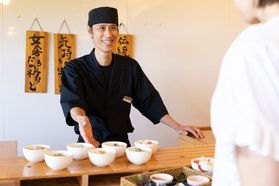 朝食メニューに新たな仲間が!「朝カレー」