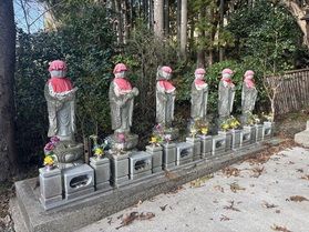休暇村当館周辺の散策におすすめ・みちびき地蔵