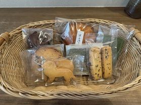 おしゃれなカフェ　「暖」(はる)