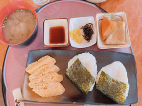 地元の方に愛されているカフェ 「マロン」