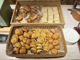 朝食のパン種類豊富です!🥐