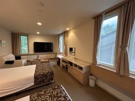 「大画面テレビのあるお部屋」できました