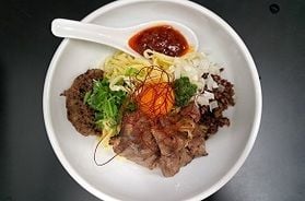 わかやま肉マルシェにて「まぜそば」グランプリ獲得しました!