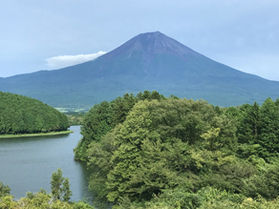 台風一過の富士山