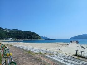 三木里ビーチ