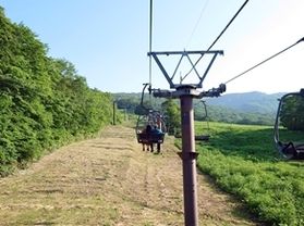 来週末から「天空のリフト」３基運行開始です！