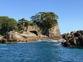 【北山崎】を海から見てみると...