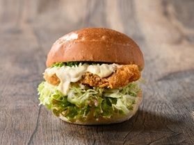 鯛の生産量は日本一！「鯛カツバーガー」