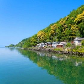 もみじ狩りクルージングと沖島さんぽ