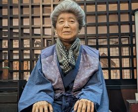 ロボばあちゃんが語る地域の歴史 梓川アカデミア館