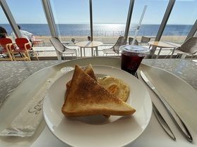 日帰り温泉とリッチなモーニング
