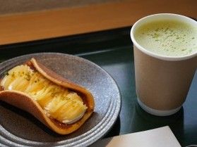 お茶屋さんでほっとひと息。　高速に乗る前にぜひ♪