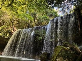 【紅葉情報】今からが見ごろ　「鍋ヶ滝」