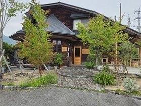 絶品ピザ屋さん「TAKIBI」