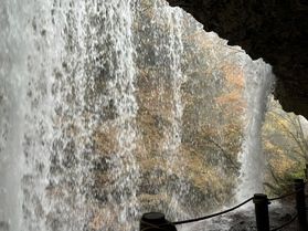 【長野県高山村】<br> 雷鳴響く『雷滝』