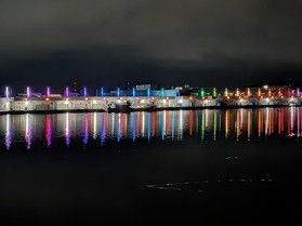 夜の撮影スポット「気仙沼湾横断橋・魚市場ライトアップ」