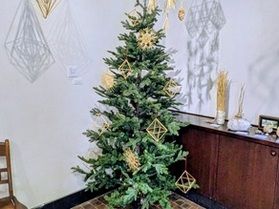 期間限定展示！わら細工展in山岳美術館