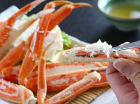 ご夕食のもう一品にカニ料理はいかがでしょう🦀
