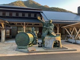 【道の駅遠山郷】さんがリニューアルオープン!