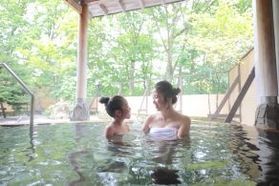 こんな寒い時期には、温泉で温まるのはどうでしょう？