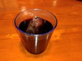 きりっと苦く、深みのあるアイスコーヒーはいかが?