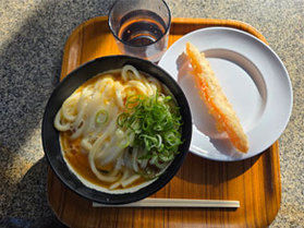 釜玉うどん発祥の地「山越うどん」