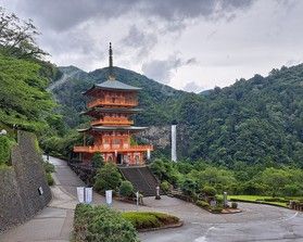 紀南エリアの初詣に熊野三山はいかがでしょうか