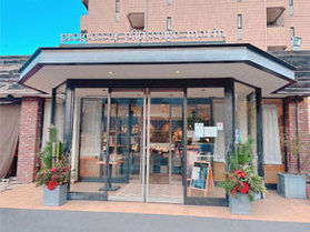 人気洋菓子店「菓匠もりん」