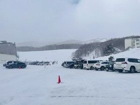 雪と山、そして温泉 ― 網張温泉へようこそ!