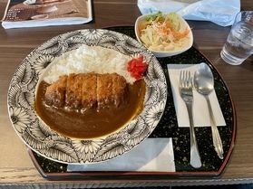 網張ランチ おすすめカツカレー!