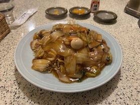 上田のとんかつと中華の店　くいしん坊