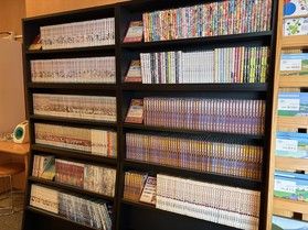滞在中にごゆっくりと～漫画コーナーのご紹介📚～