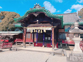 学問の神様と梅の名所!「滝宮天満宮」