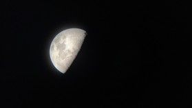 2026年3月 春の夜空を彩る“赤い月”