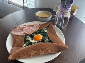 アコガレットカフェ