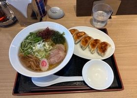 あっさりおしゃれなラーメン