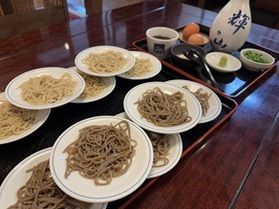 「出石(いずし)そば」で白黒!?