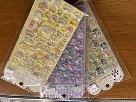今話題のシール入荷しました♪