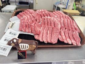 お肉屋さんの近江牛