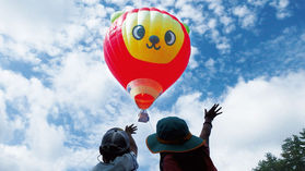 アルクマと大空にふわり！