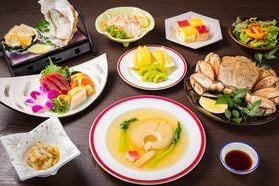 4/11から春の会席料理スタート
