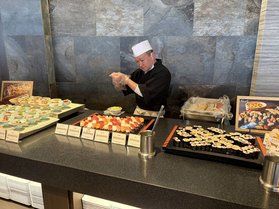 職人の技に舌鼓!海の幸満載です!