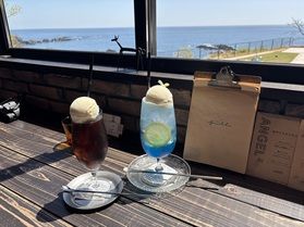 大船渡湾が一望できるカフェ