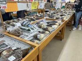 山形県産「孟宗筍」が地元の売り場に並び始めています!