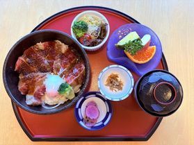 ランチ営業のご案内