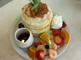 珍しい建物のカフェ　「とろもカフェ」