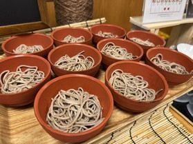 【受け継がれた伝統の味】昭和4年創業老舗製麺所の「生そば」