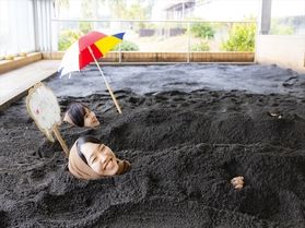 梅雨でも砂むし温泉